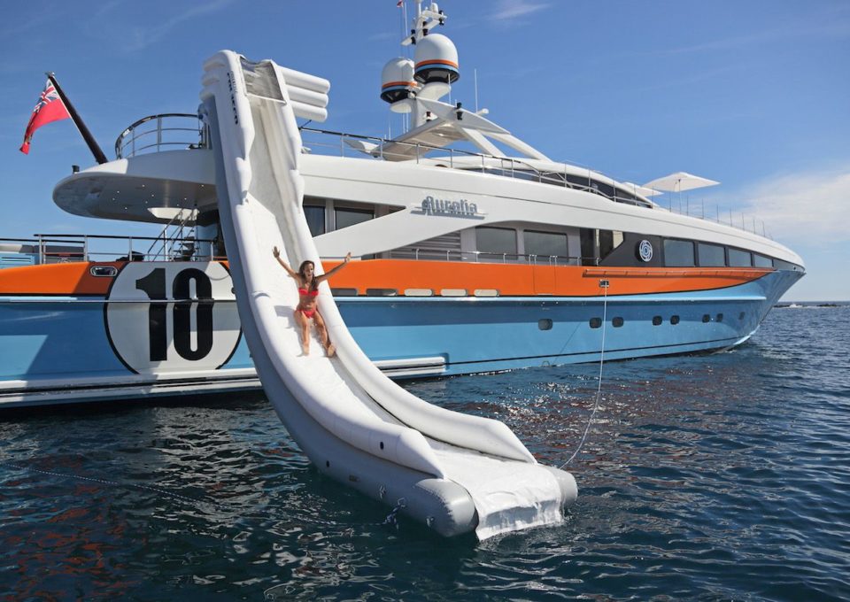 location-yacht-charter-MY-aurelia