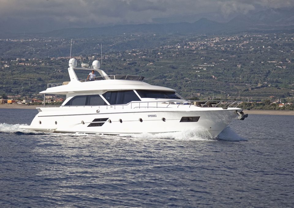 M/Y ENJOY | Arthaud Yachting