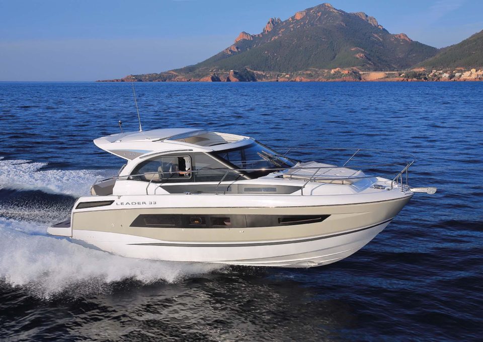 M/Y LEADER 33 | Arthaud Yachting