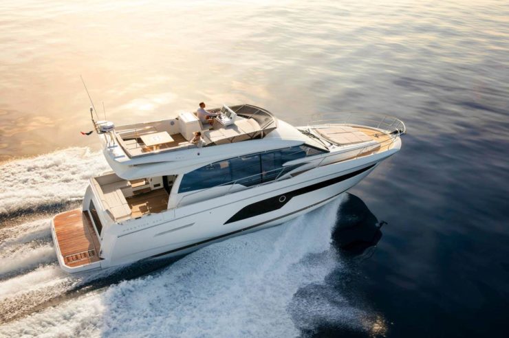 M/Y PRESTIGE 500 | Arthaud Yachting