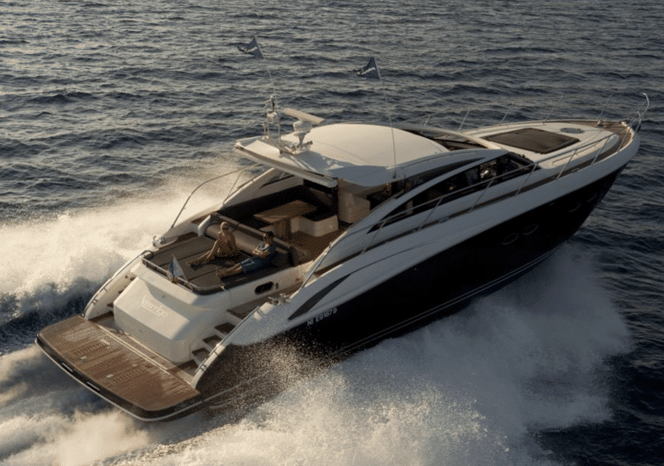 M/Y PRINCESS V62 | Arthaud Yachting