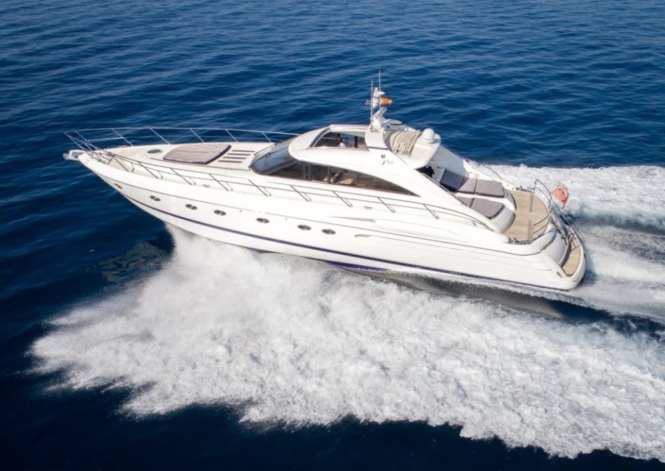 M/Y PRINCESS V65 | Arthaud Yachting