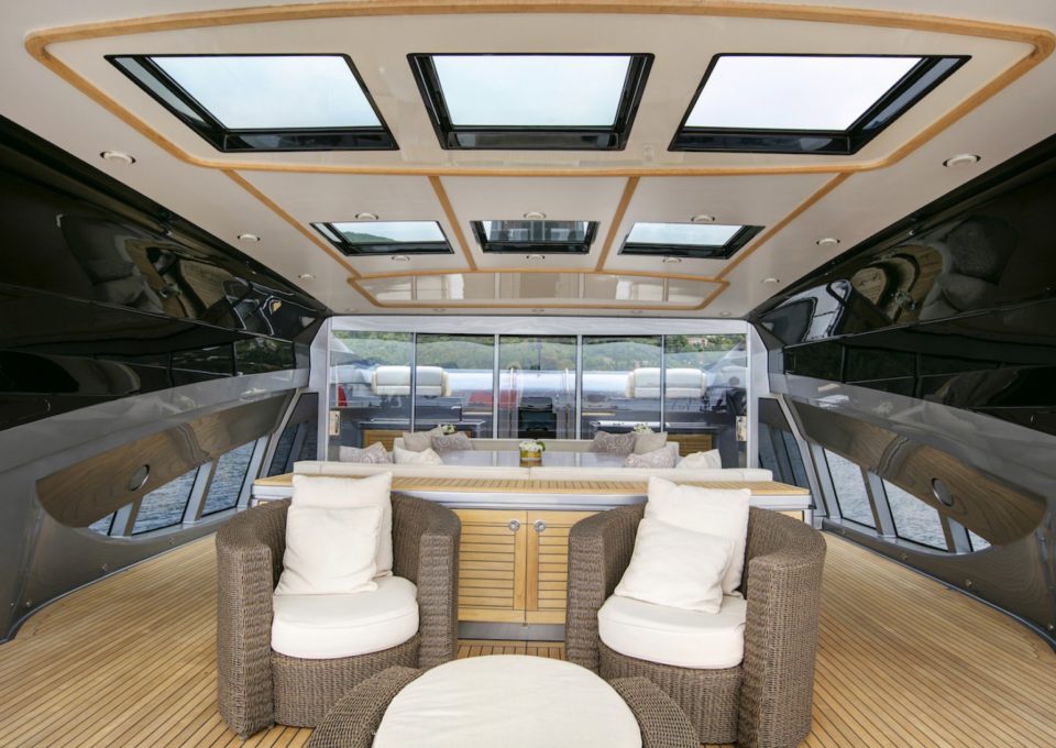 location-yacht-charter-MY-silver-wave-cannes-french-riviera