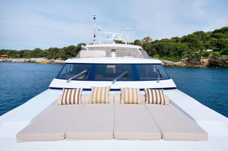 location-yacht-charter-MY-sunliner