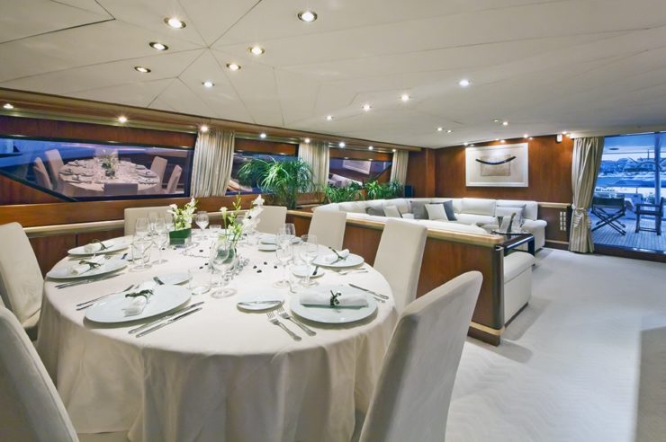 location-yacht-charter-MY-sunliner