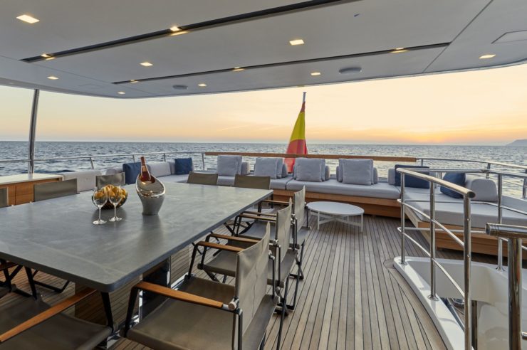 location-yacht-charter-MY-takara