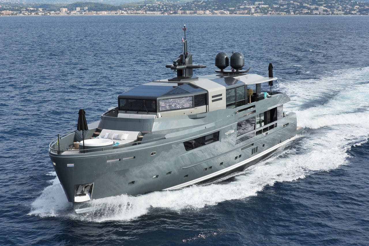 M/Y TORTOISE | Arthaud Yachting