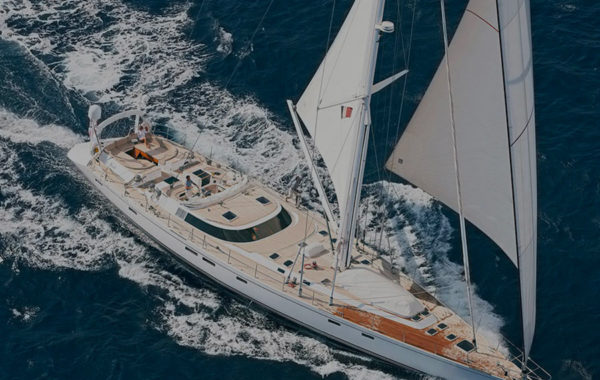 Sailboat rental Hyères | Arthaud Yachting