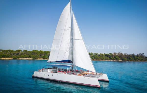 Location catamaran Nice | Arthaud Yachting