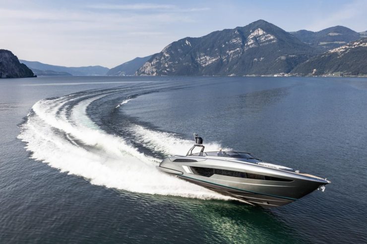 location-yacht-charter-MY-riva-rivale-56-milky-way-cannes-monaco