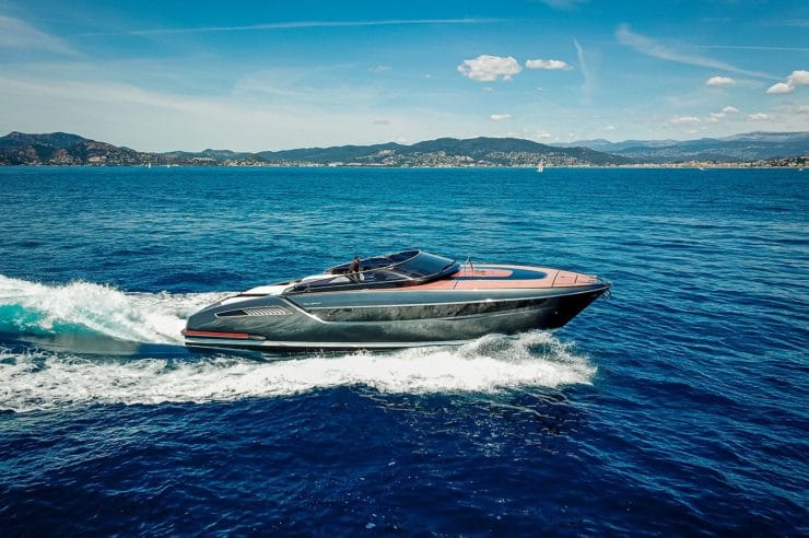 day-yacht-charter-Riva-MY-Dolce-Riva-48-cannes-monaco-saint-tropez