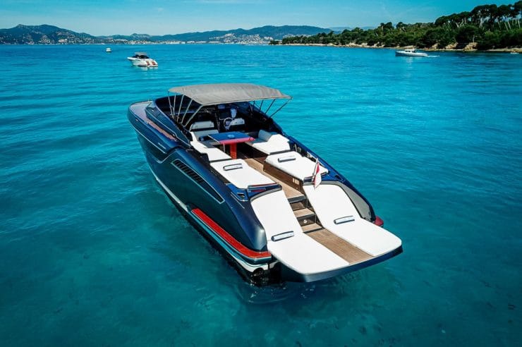 day-yacht-charter-Riva-MY-Dolce-Riva-48-cannes-monaco-saint-tropez