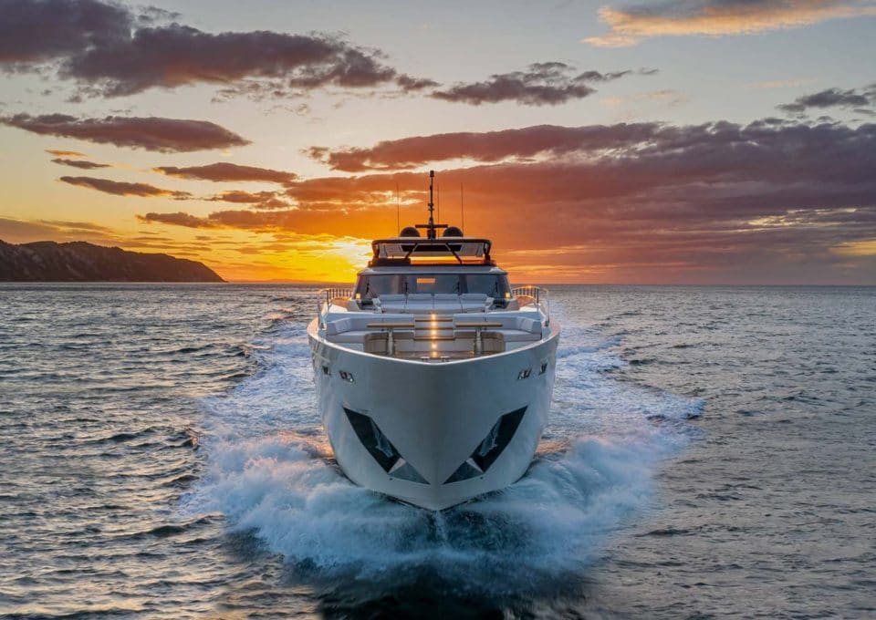 Yacht-charter-MY-EPIC-St-Tropez-French-Riviera-SOF-Cogolin_6