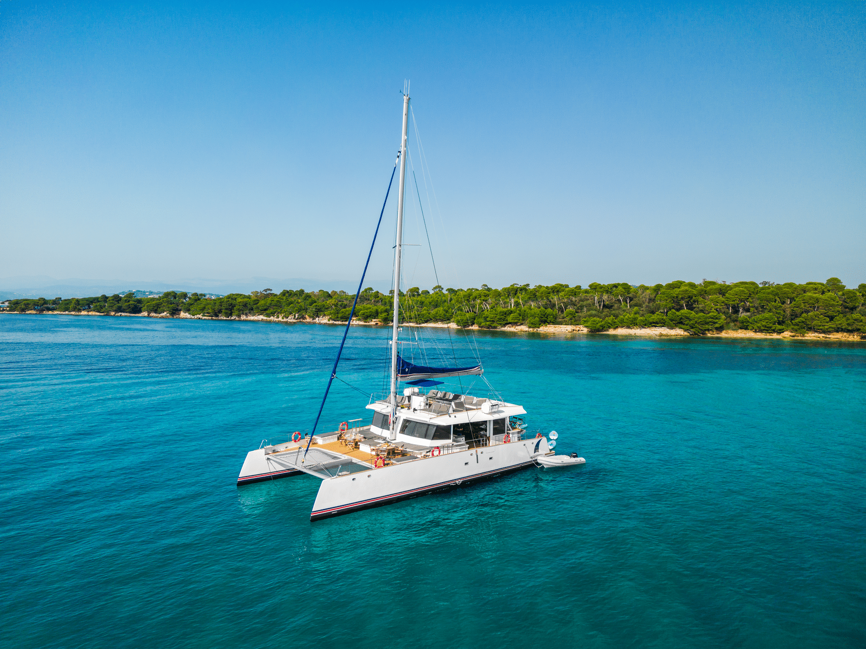 day-charter-rental-maxi-catamaran-m-y-day-one-70