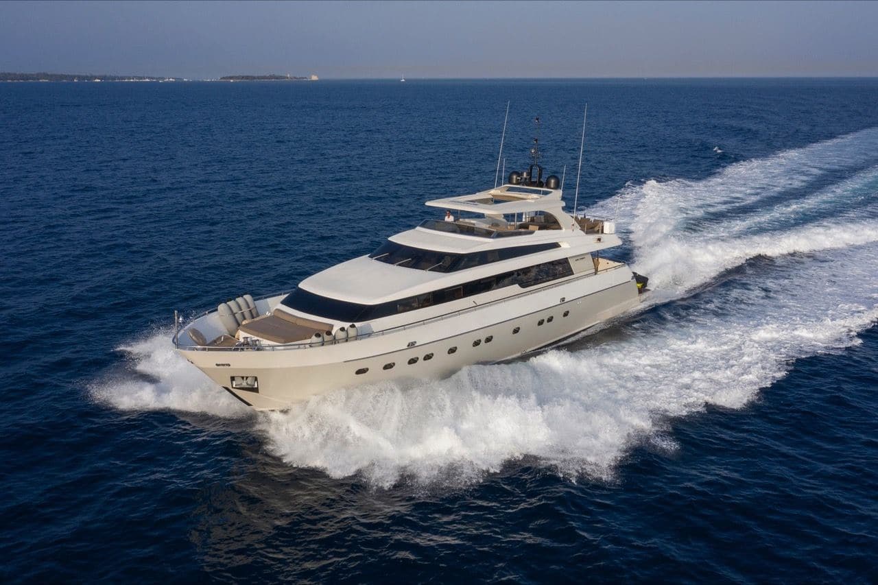 M/Y FASTER | Arthaud Yachting