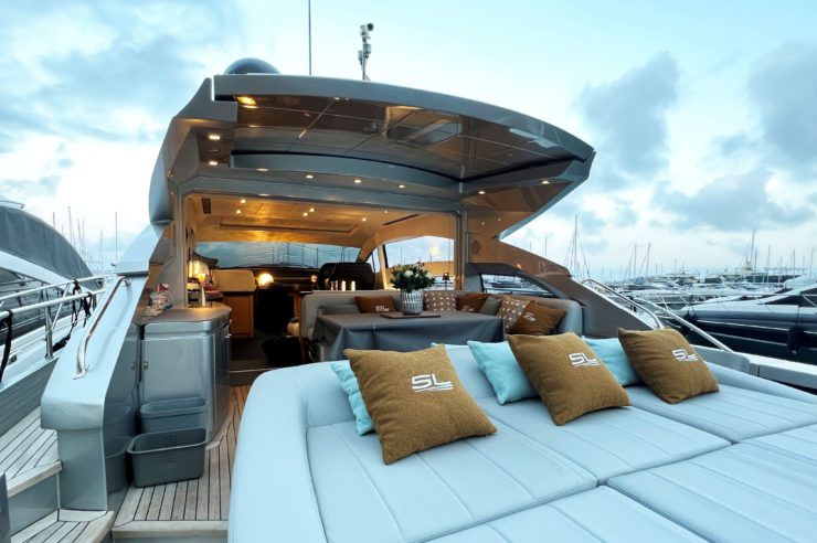 day-charter-rental-M-Y-PERSHING-64