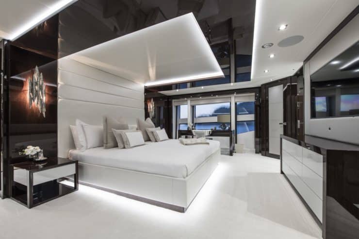 Location-Yacht-Charter-M-Y-BERCO-VOYAGER