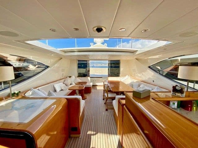 Yacht-charter-M-Y-LADY-SPLASH_1