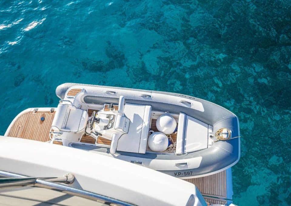 Yacht-charter-M-Y-BOLLINGER