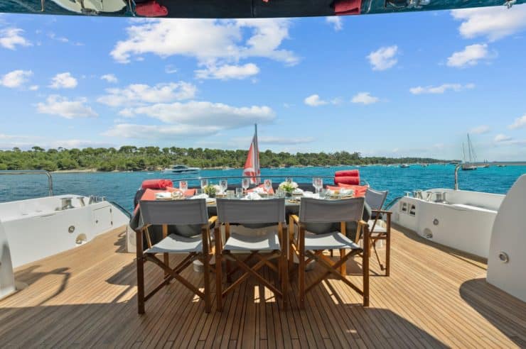 Yacht-charter-PALUMBA-SUNSEEKER-PREDATOR-84_23