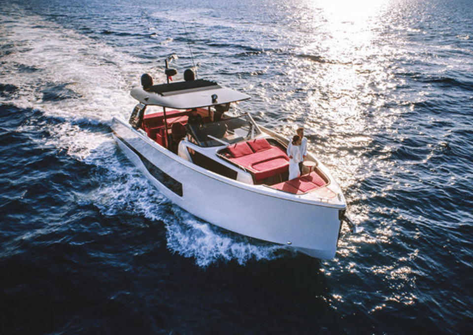 day-charter-rental-m-y-cranchi-46