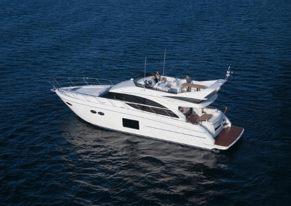 day-charter-rental-m-y-princess-v56