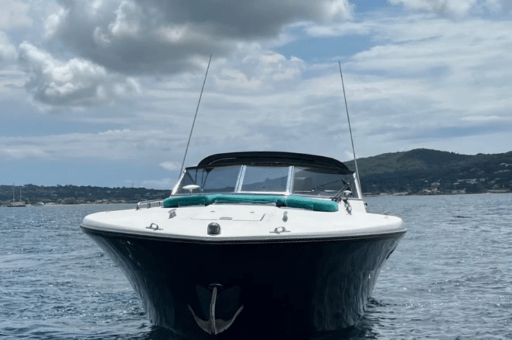 day-charter-rental-m-y-itama-38