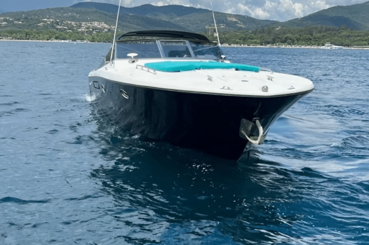 location-yacht-journee-m-y-itama-38