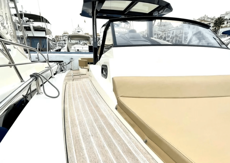 location-yacht-journee-m-y-fiart-mare-33