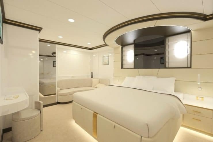 Yacht-Charter-M-S-Aurum-Sky