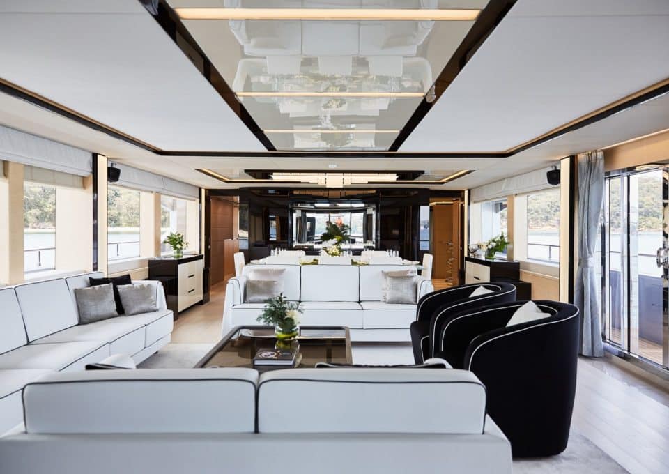 location-yacht-charter-MY-ghost-II-1