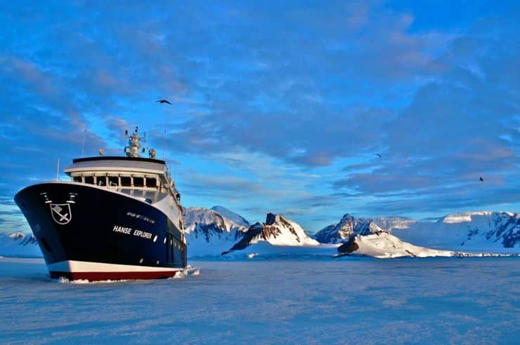 location-yacht-charter-MY-hanse-explorer-Antarctica