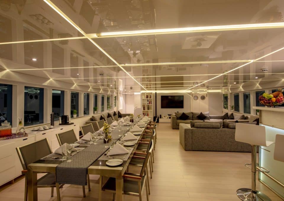 location-yacht-charter-MY-searex