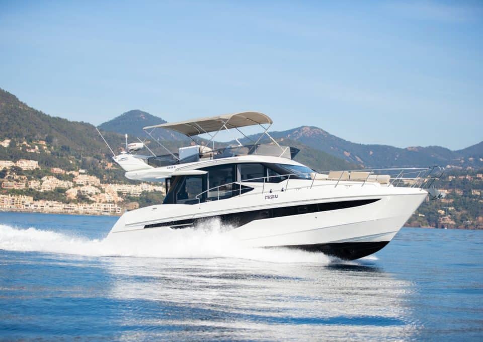 day-charter-yacht-rental-m-y-galeon-46-fly