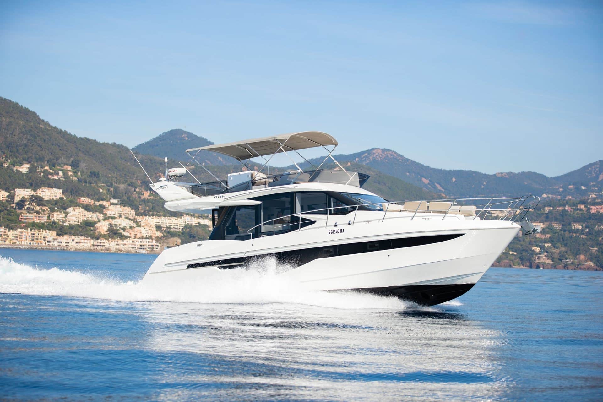 day-charter-yacht-rental-m-y-galeon-46-fly