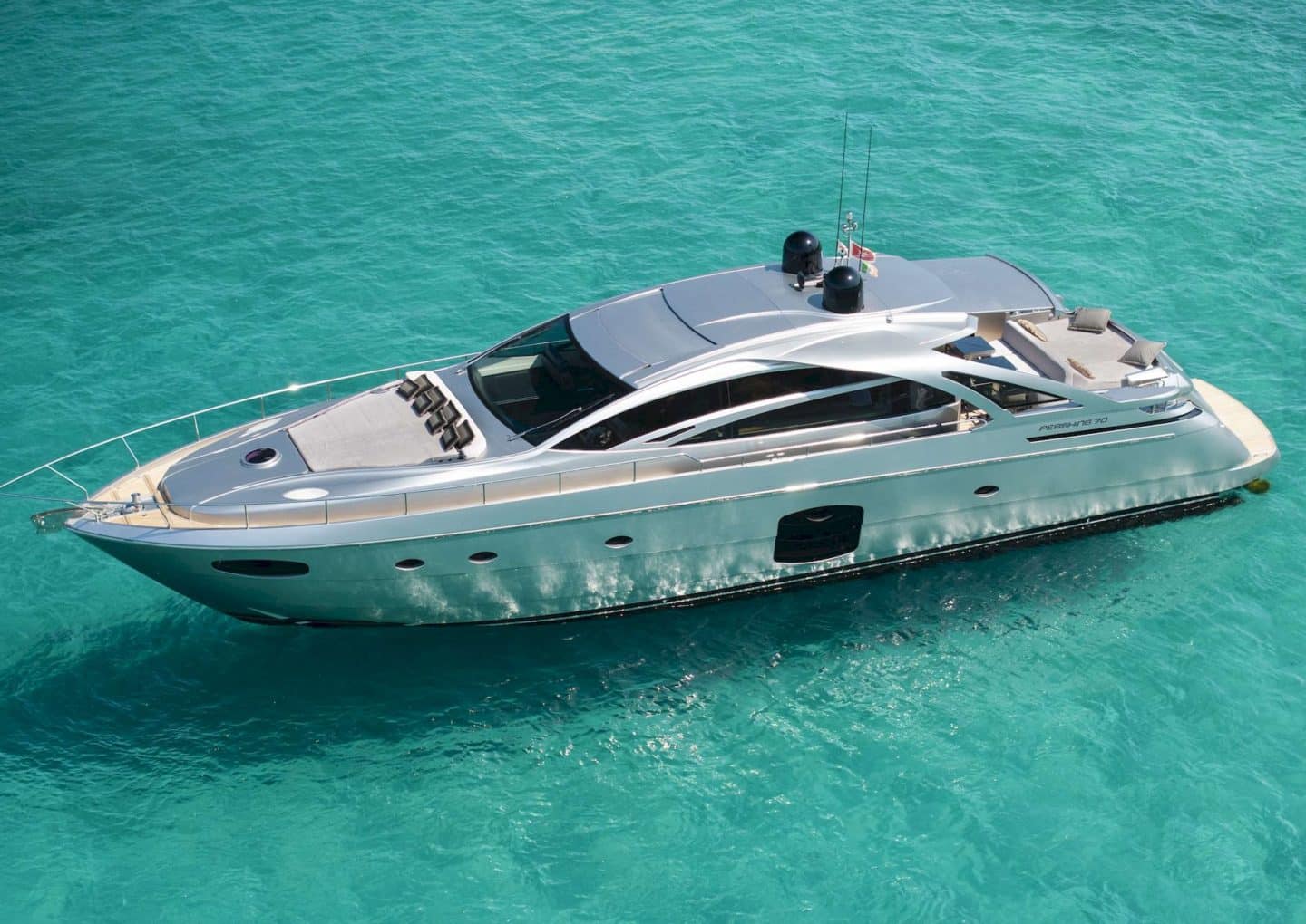 location-journée-yacht-m-y-Pershing_70