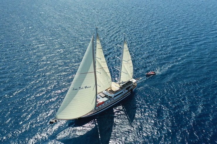 location-voilier-yacht-charter-LUCEDELMAR