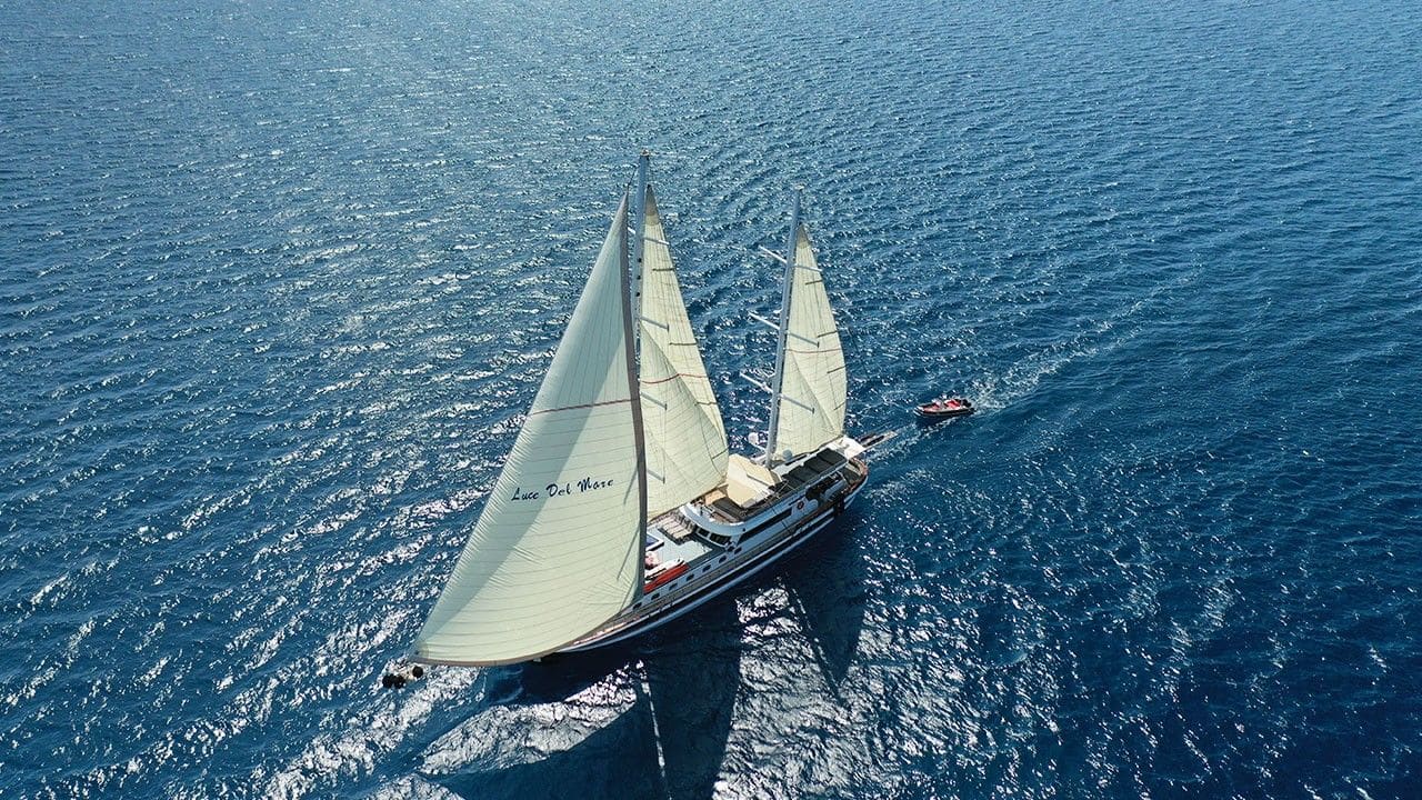 location-voilier-yacht-charter-LUCEDELMAR