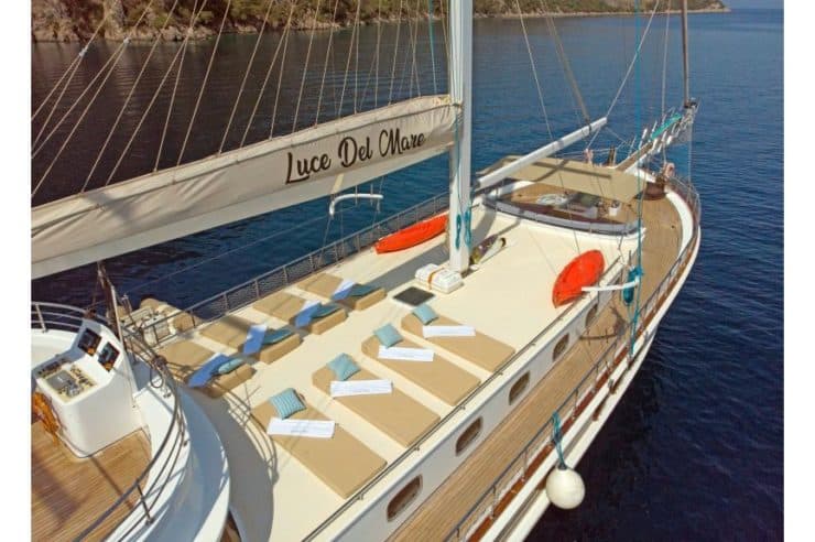 location-voilier-yacht-charter-LUCEDELMAR