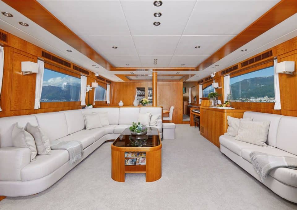 location-yacht-charter-MY-annabel-II