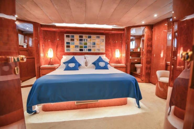 location-yacht-charter-MY-bora-bora