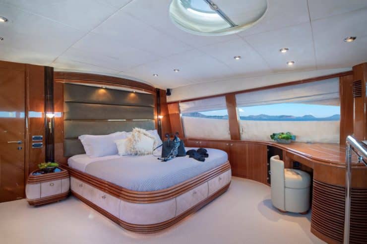 location-yacht-charter-MY-mi-alma