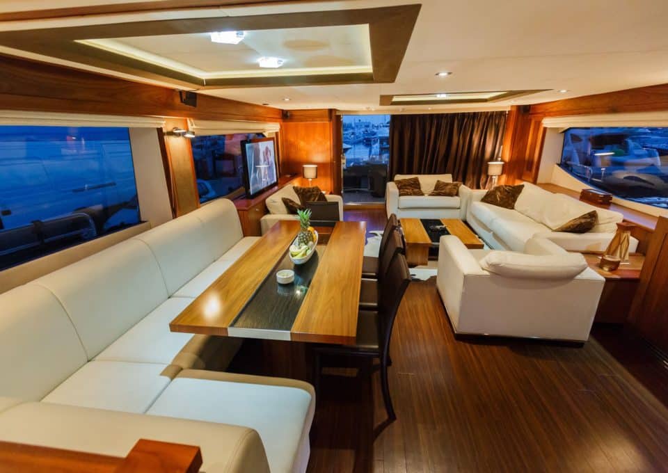 location-yacht-charter-MY-the-best-way