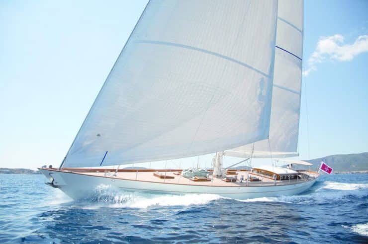 location-yacht-charter-SY-aurelius