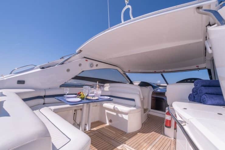 location-journée-yacht-m-y-Sunseeker_Portofino_53