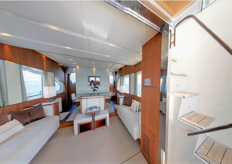 location-yacht-charter-MY-questa-e-vita