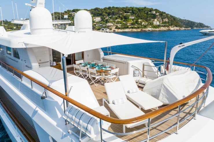 yacht-charter-rental-m-y-cornelia