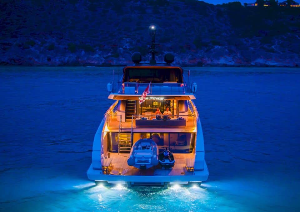 location-yacht-m-y-on-time